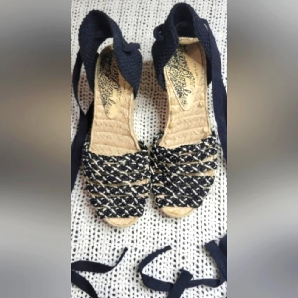 Free People Wedge Sandals Size 38